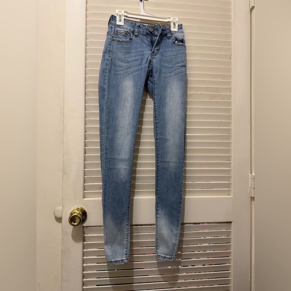 Cloud Basic Collection Denim Jeans